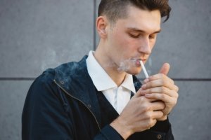 rauchender-mann